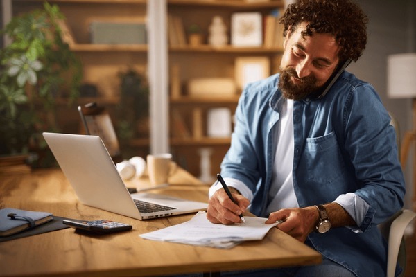 <b>企业孵化与成长支持服务</b>